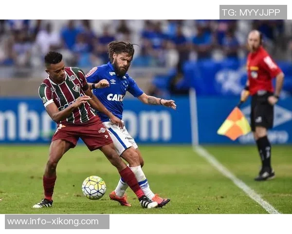 多特蒙德即将签下克鲁塞罗17岁边卫普拉特斯转会费达1200万欧元