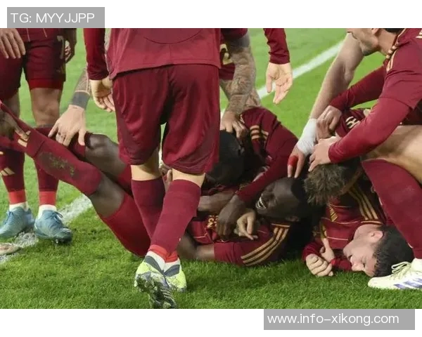 罗马队流感疫情影响训练多名球员缺席埃尔莫索已恢复参与训练 罗马队流感疫情影响训练多名球员缺席埃尔莫索已恢复参与训练